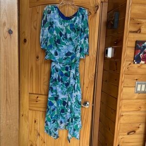 Jessica Howard Floral party wedding midi dress